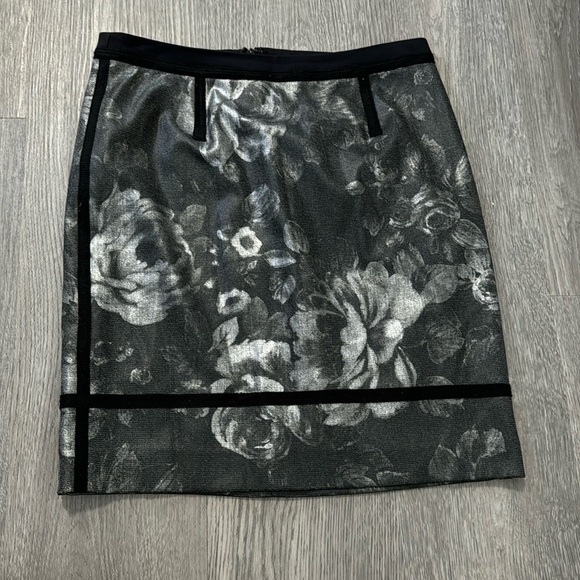 W by worth Floral Wool Blend Pencil Skirt size 2 - Picture 1 of 6